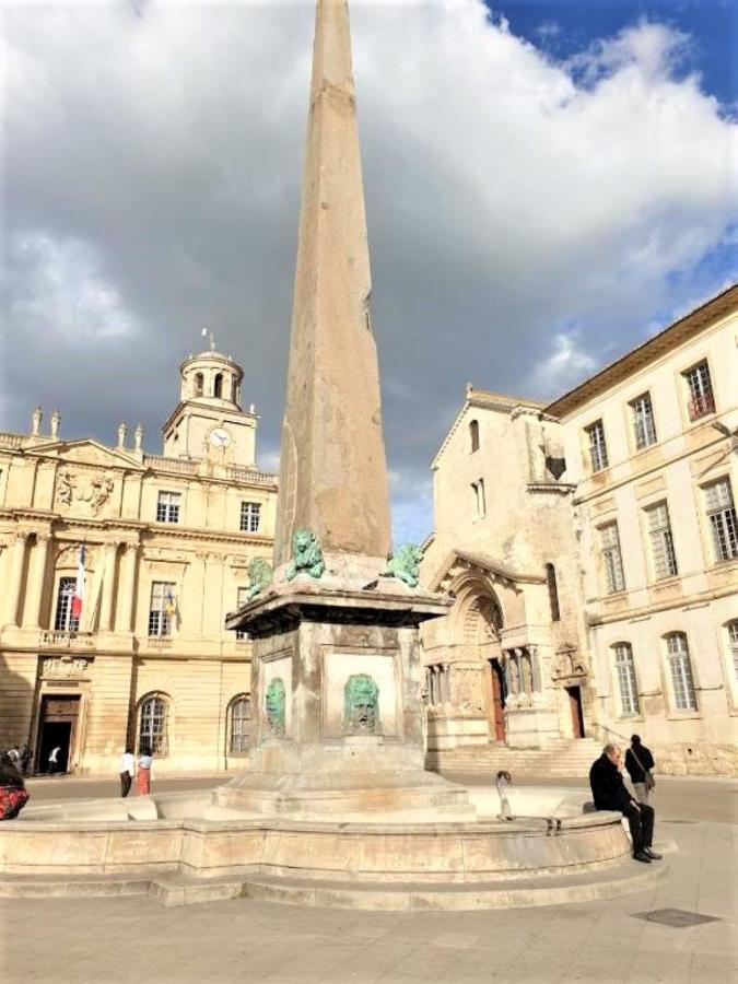 Appartement A Deux Pas De La Place Du Forum Arles Dış mekan fotoğraf
