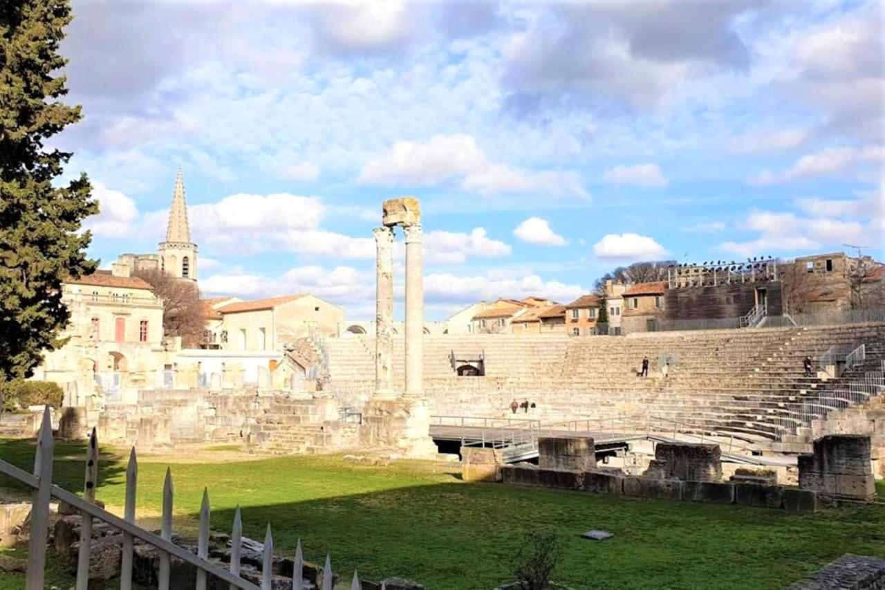 Appartement A Deux Pas De La Place Du Forum Arles Dış mekan fotoğraf