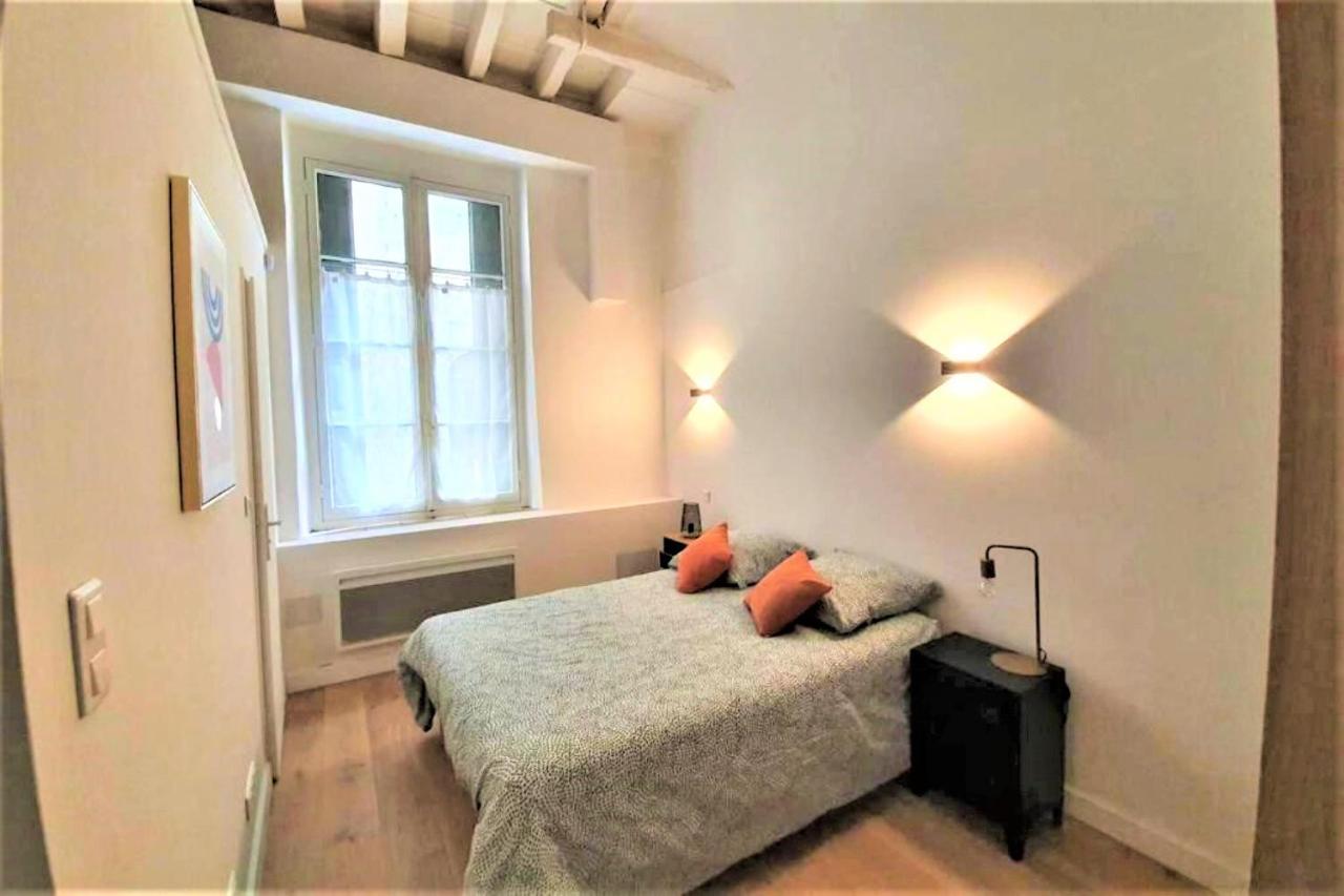 Appartement A Deux Pas De La Place Du Forum Arles Dış mekan fotoğraf